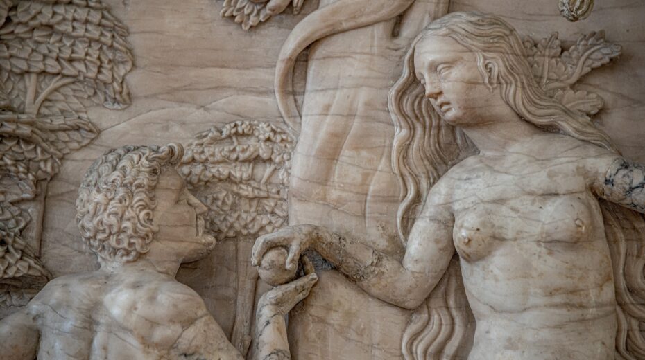 Depiction of Adam and Eve in Paradise in Magdeburg Cathedral. Photo: Adobe Stock