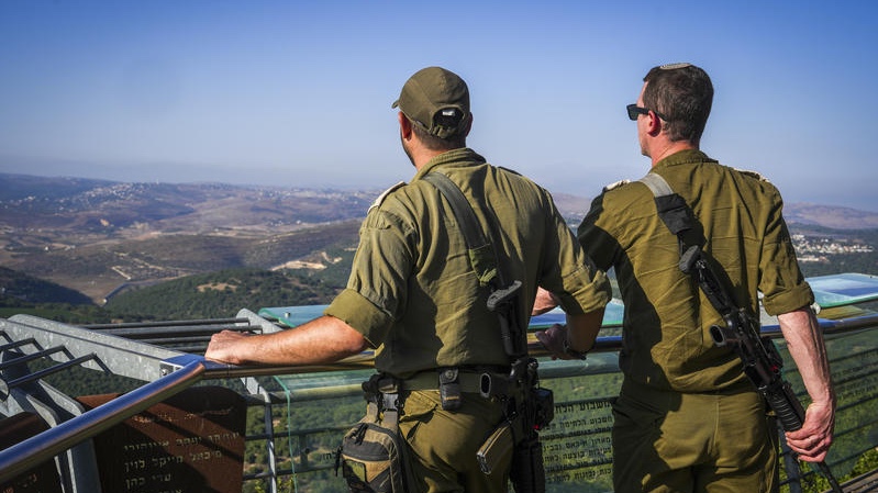 Israeli soldiers visit at a viewpoint overlooking southern Lebanon, August 5, 2026. Photo by Ayal Margolin/Flash90