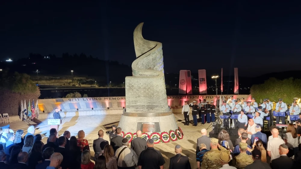 Participants gather at the 9/11 Living Memorial in Jerusalem’s Arazim Valley to mark the 25th anniversary of the Sept. 11 terrorist attacks, Sept. 9, 2026. Photo by Sharon Altshul.
