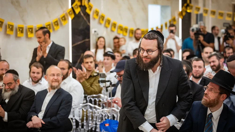 Moti Leitner, chairman of the Charedi Public Party, attends the launch in Beit Shemesh of the party’s election campaign ahead of the Israeli general election, Aug. 23, 2026. Photo by Chaim Goldberg/Flash90.