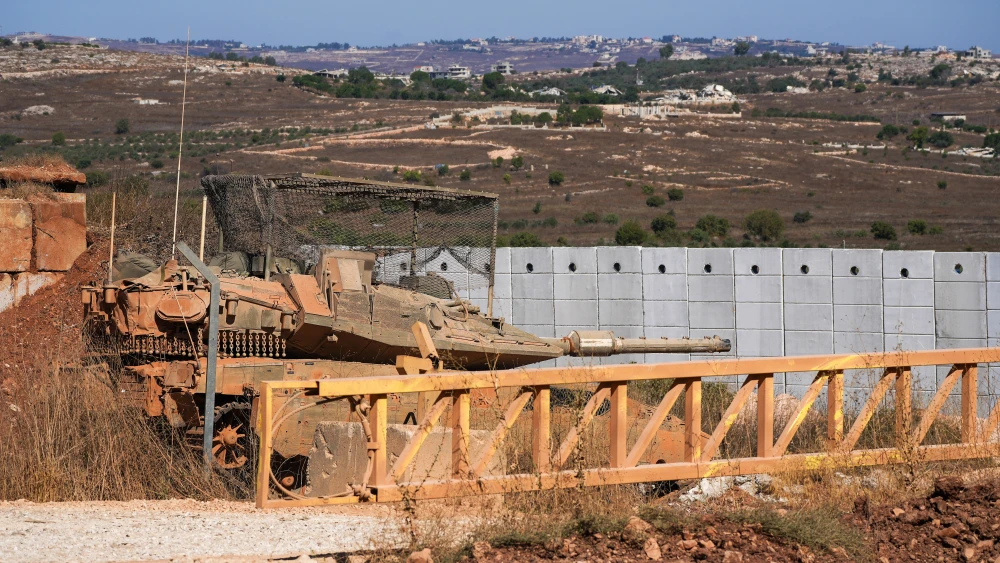Israeli soldiers patrol along the Israeli-Lebanese border, Sept. 10, 2026. Photo by Ayal Margolin/Flash90.