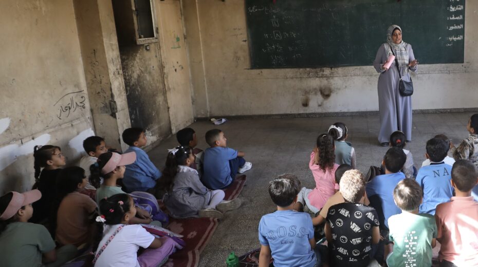 Palestinian children on their first day of school at a UNRWA school in Nuseirat in the central Gaza Strip, September 19, 2026. Photo: Ali Hassan/Flash90